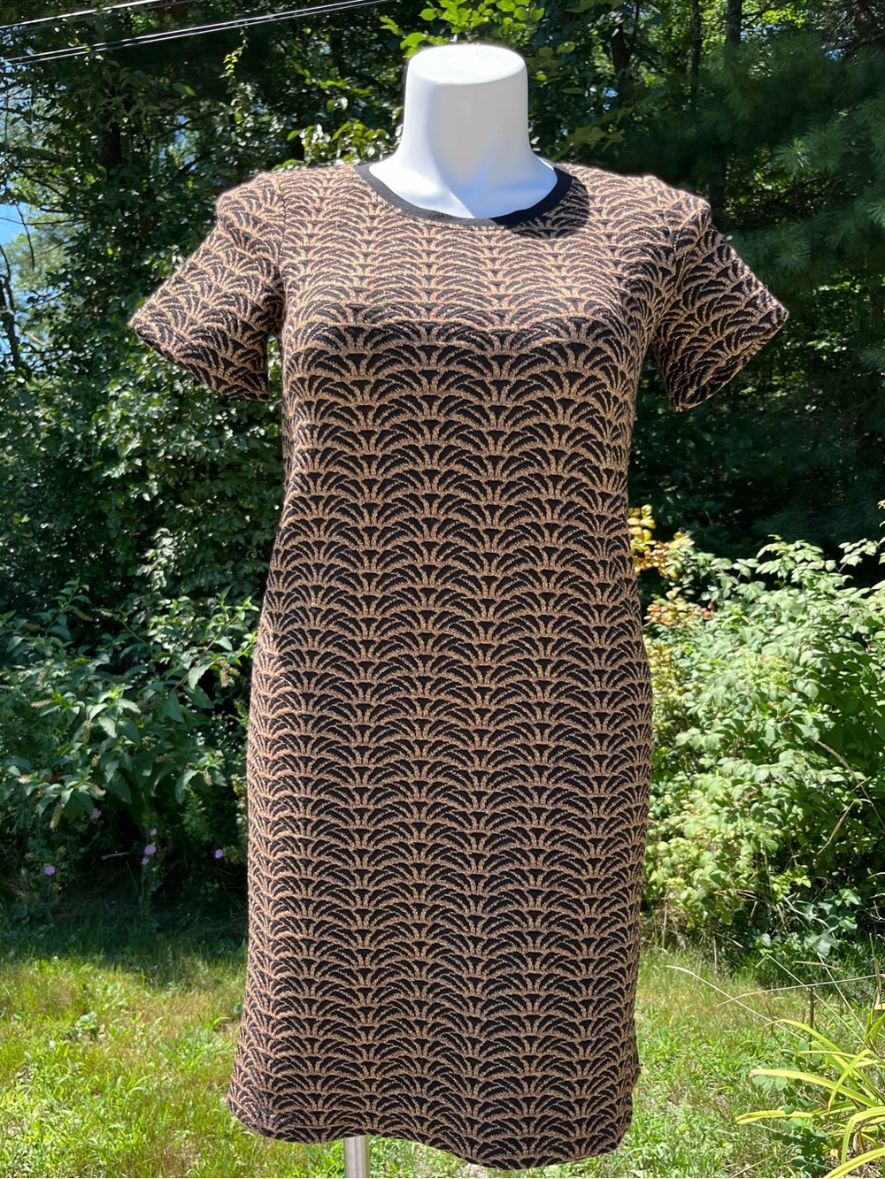 Textured black and copper short sleeve shift dress size 12 (see description)